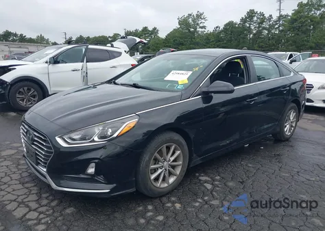 2018 Hyundai Sonata Se z USA, uszkodzony, nr VIN 5NPE24AF8JH706549